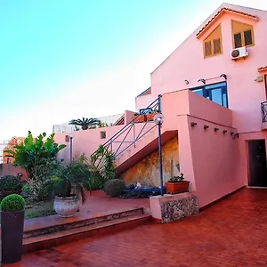 Aloha Village - Bed&pet Messina